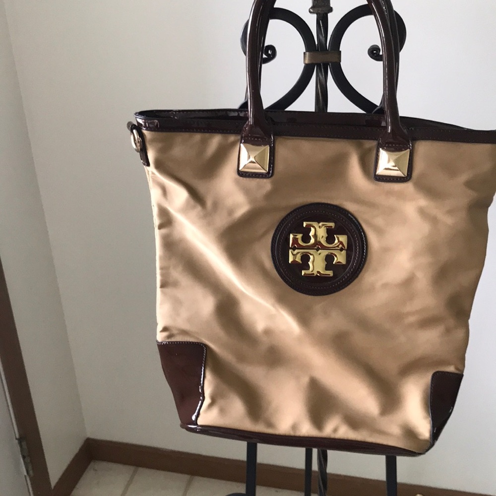 Tori Burch purse